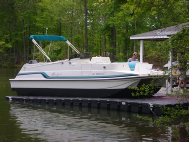 Drive on Floating Pontoon Boat Lifts